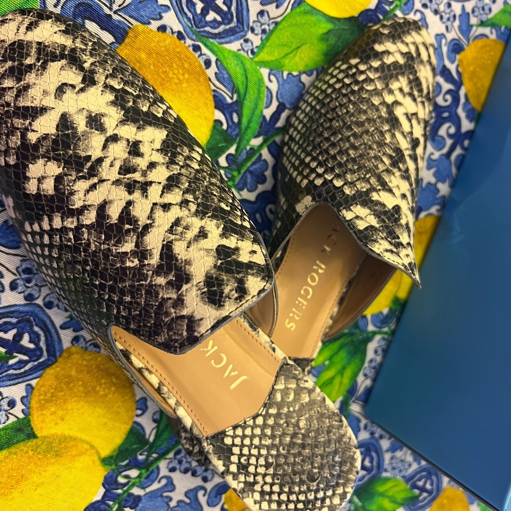 Jack Rogers Slip-On Mules -Delaney
Size 7.5 and new - Picture 4 of 7